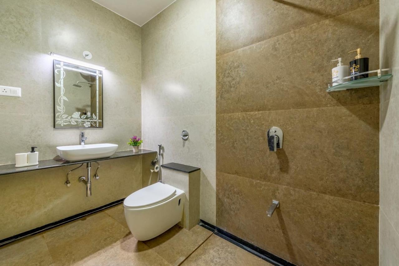Saffronstays Lakeview Nivara - Farm Stay Villa With Private Pool Near Pune Esterno foto