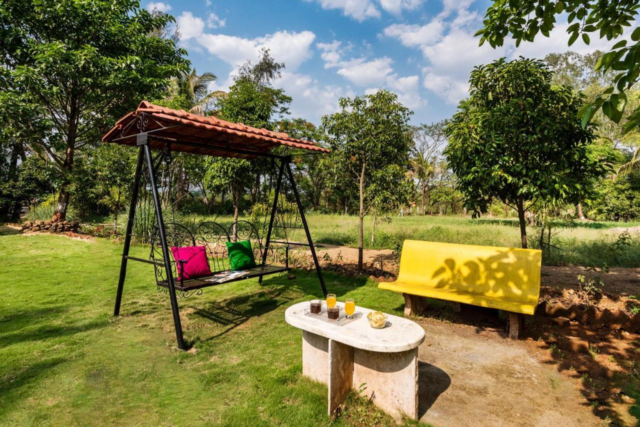 Saffronstays Lakeview Nivara - Farm Stay Villa With Private Pool Near Pune Esterno foto